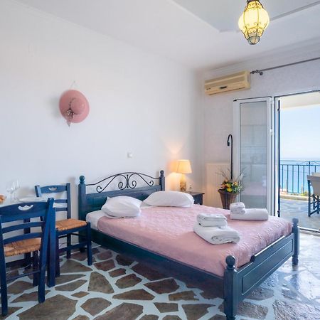 Sirines Aparthotel Vlachata Luaran gambar