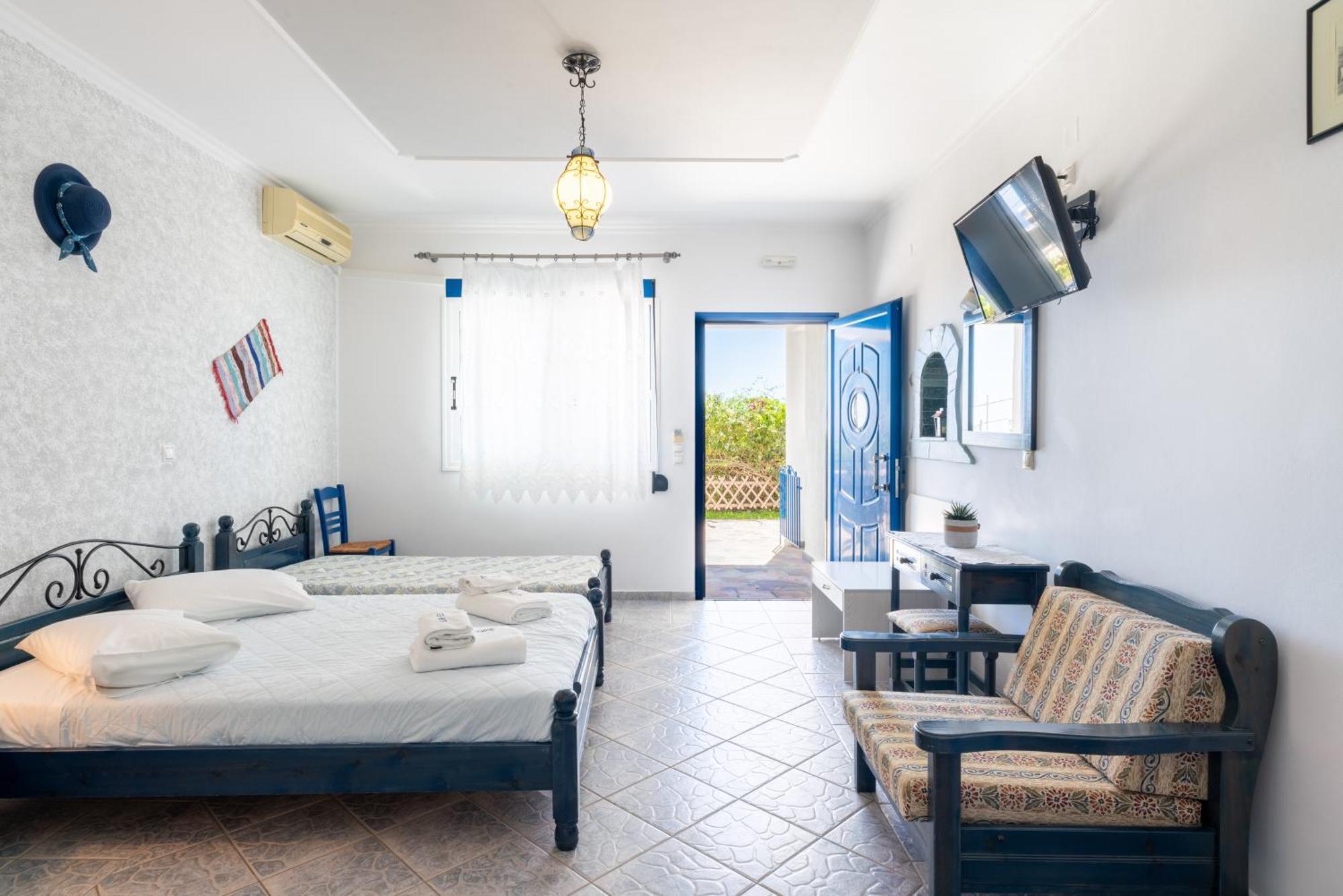 Sirines Aparthotel Vlachata Luaran gambar