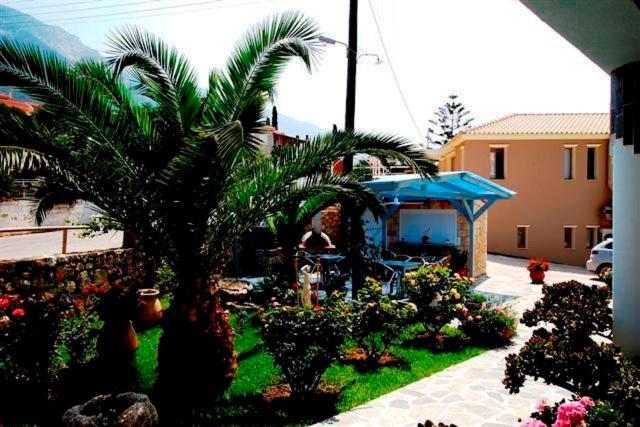 Sirines Aparthotel Vlachata Luaran gambar